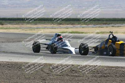 media/Jun-01-2024-CalClub SCCA (Sat) [[0aa0dc4a91]]/Group 4/Race/